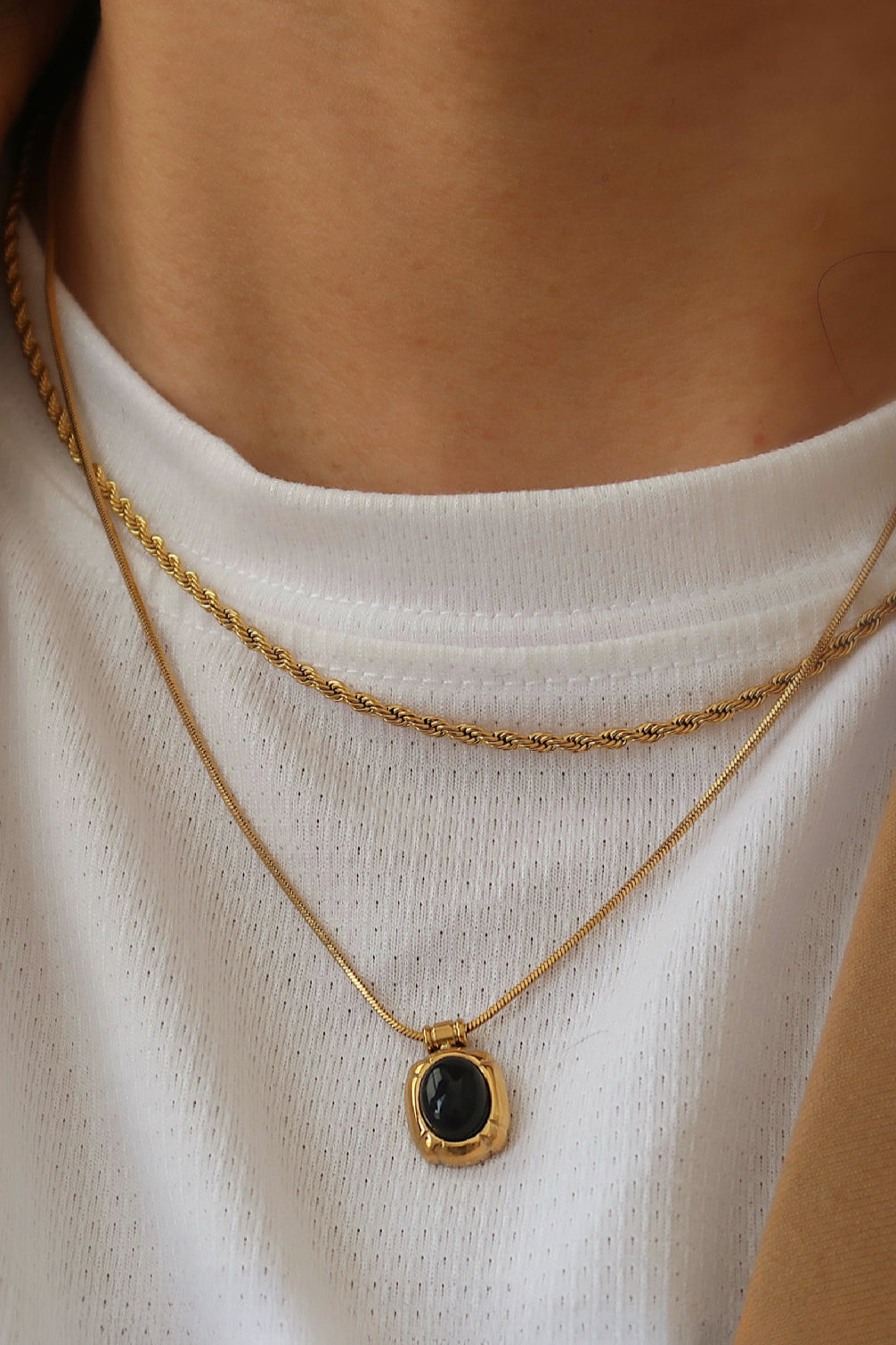 Eterna Solis Pendant