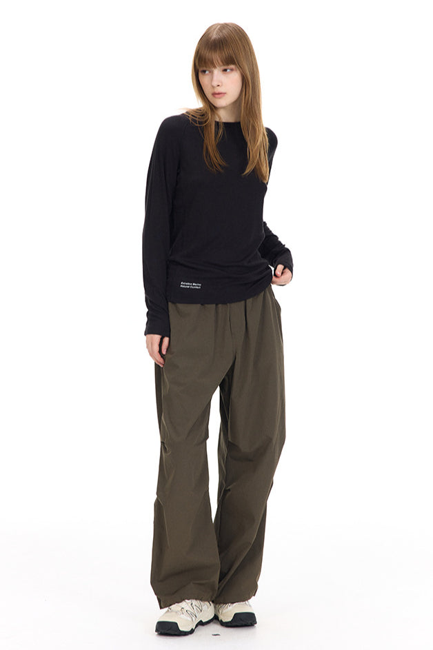 Women's Classic Black Long Sleeve Tee