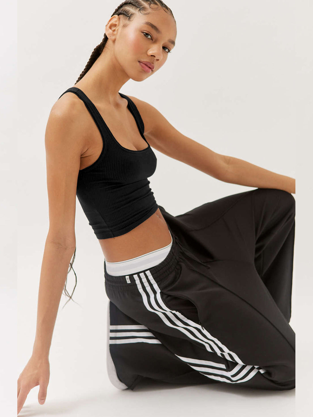 Schwarzes, Elegantes, figurbetontes Strick-Crop-Top