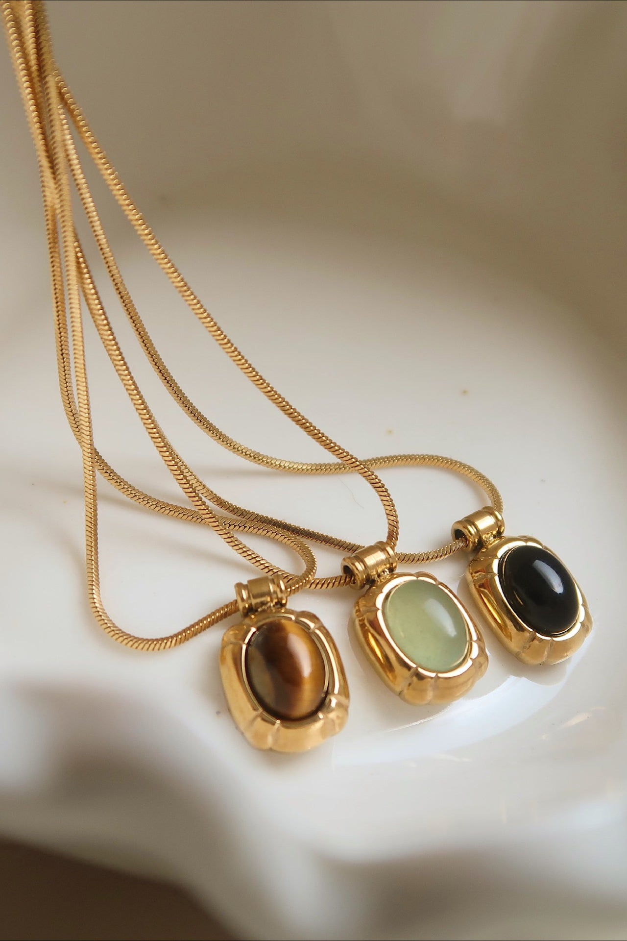Eterna Solis Pendant
