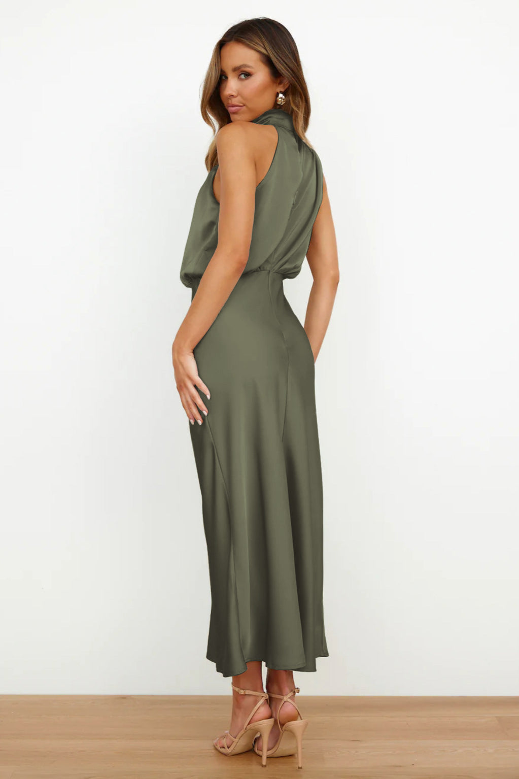 Elegant Green Halter Neck Dress